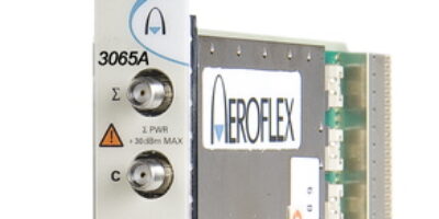 Low loss RF combiner for high speed PXI measurements