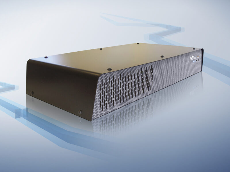 Fully connected industrial strength computers operate from 12VDC
