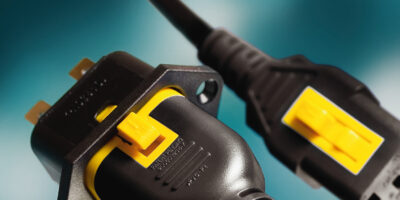 V-Lock locking system for the IEC-appliance couplers