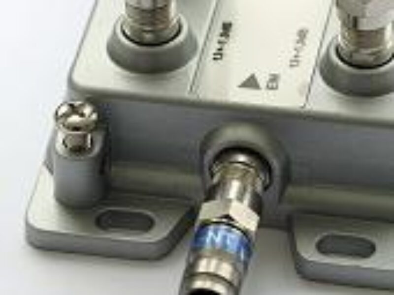 3 to 6 channel RF power splitter handles broadband RF or video signals
