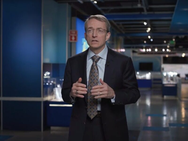 Intel considers foundry split, fab cancellations