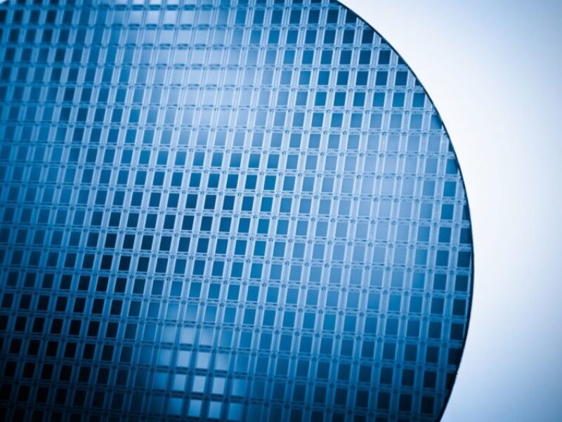 GF teams for 300mm wafer photonics