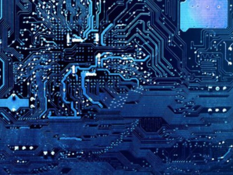 Intel, ADI, Micron dans une alliance des semiconducteurs US