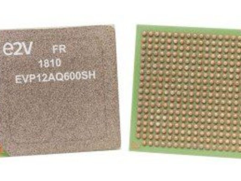 Convertisseur de données pour le spatial certifié MIL-PRF-38535 Classe Y