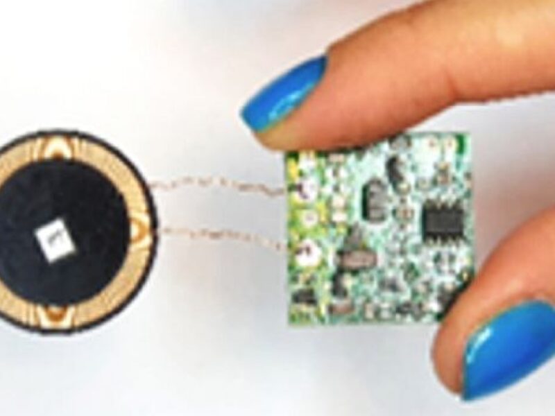 Wireless power solution for small IoT devices