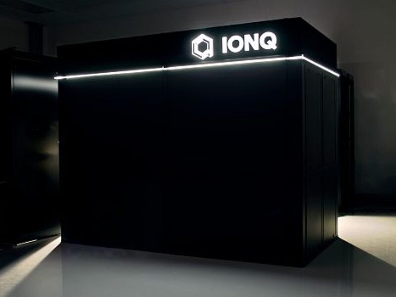 IonQ reduces barriers to quantum computing experimentation