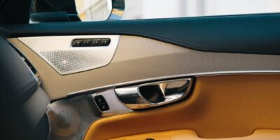 Audio pioneers Dirac and Dolby cooperate for high-end car sound system