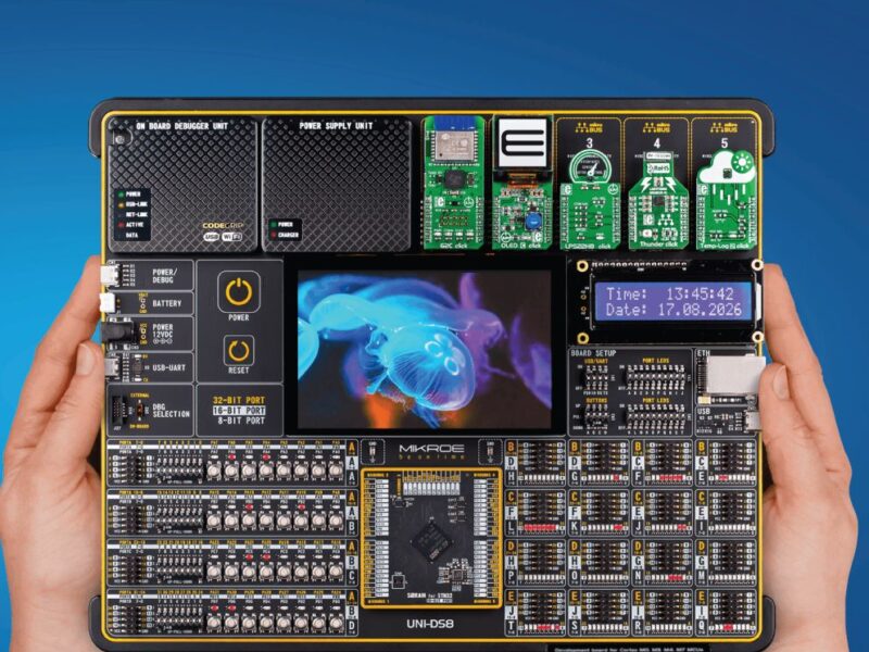 Carte de développement universelle permettant de choisir le MCU et les périphériques