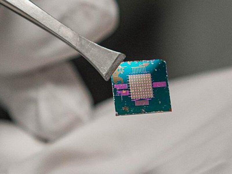 Low-power smart chip secures data on handhelds, edge devices