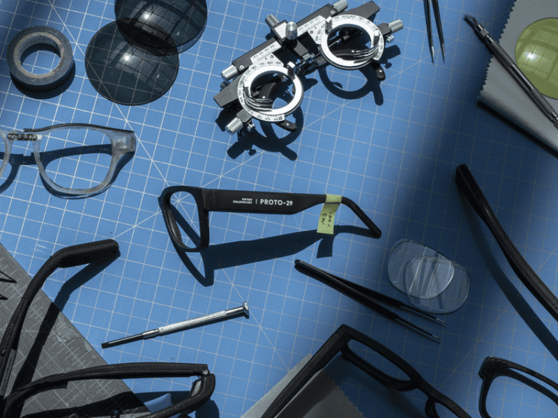 Google tests new AR smart glasses design