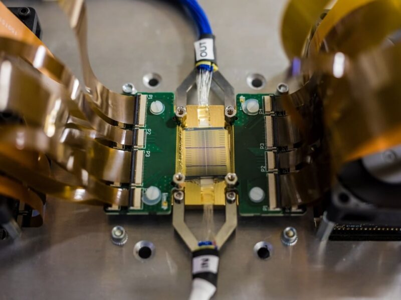 €5.5m for 50 qubit photonic quantum computer