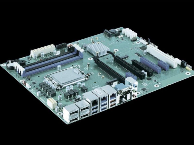 Carte mère ATX haute performance avec emplacements d’extension étendus