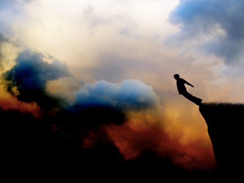 Chip market growth declines as data corrections reflect Asian fall