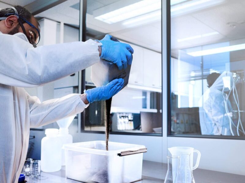 Skeleton renames Black Magic curved graphene business