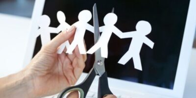 Electromobility switchover forces job cuts at Schaeffler