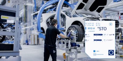 Mercedes-Benz links car production to Microsoft Cloud