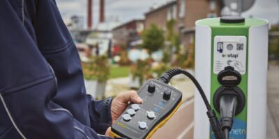 Adaptateur pour l&rsquo;installation et la maintenance des stations de charge