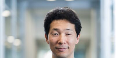 Renesas warns on falling semiconductor markets