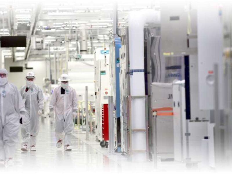 Intel works with 7 out of top 10 fabless companies, sees 18A test chip