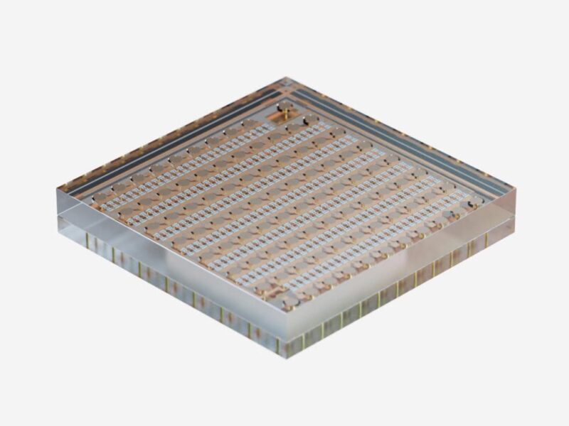 First power MEMS switch to handle 10 A