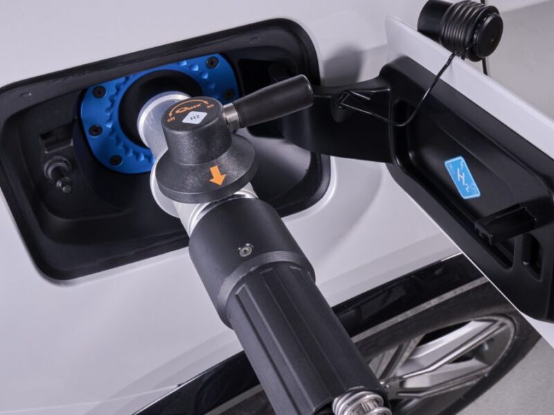 BMW Group starts production of a small series of fuel cell vehicles