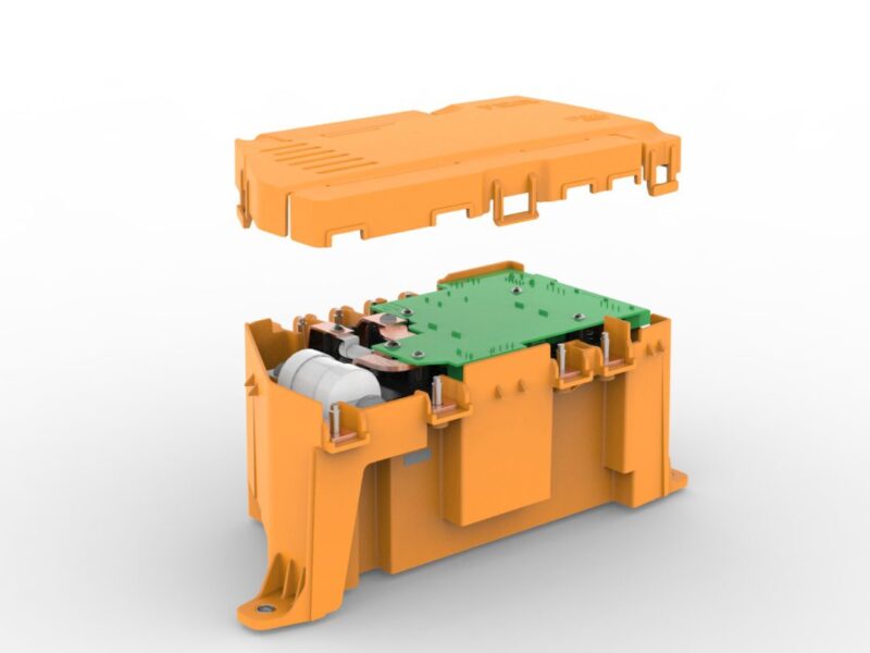 Une boîte de jonction pour les utilitaires électriques de Stellantis