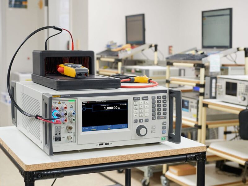 Fluke re-designs its multi-product calibrator for higher performance