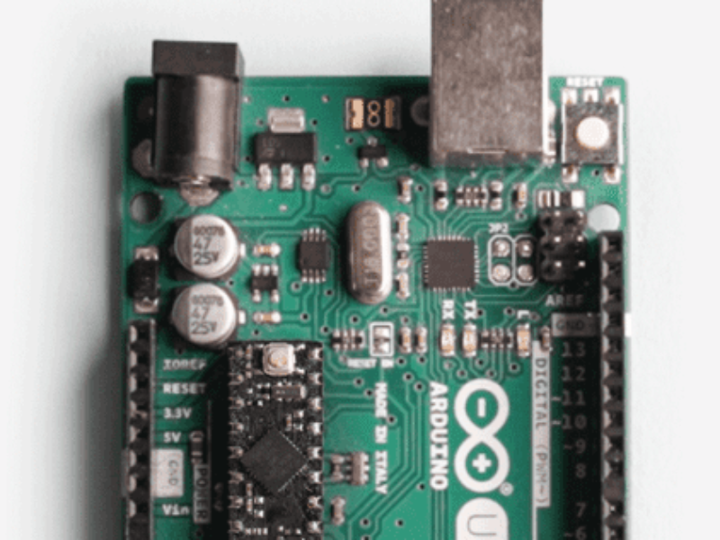 Jolly upgrade for the Arduino UNO