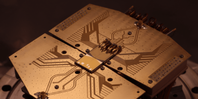 Architecture combines quantum modules for scalable computers