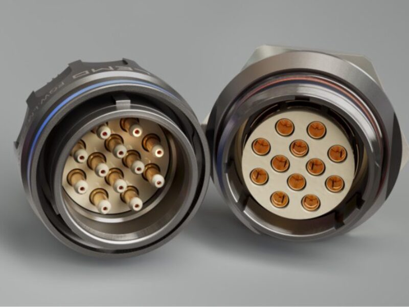 Connecteur multi coaxial avec des performances hautes fréquences