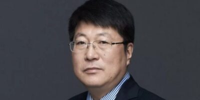 Former chairman of Tsinghua Unigroup to be charged