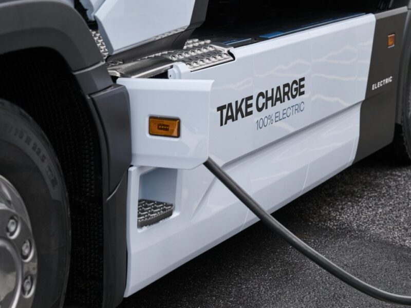 Scania, Northvolt push truck battery lifetime to 1.5 million km