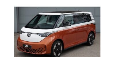 Le Combi Volkswagen s’offre un toit en modules solaires