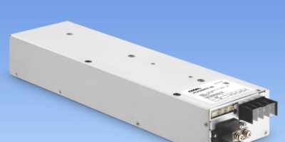 Alimentation triphasée à haut rendement refroidie par conduction