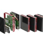 Un petit boîtier IPC Edge-AI sans ventilateur intègre des accélérateurs Hailo-8