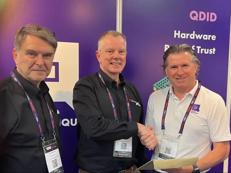 Deal for quantum-secure edge processor