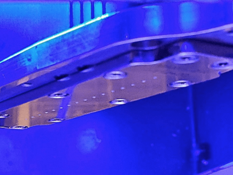 Heat-resistant ceramic ink for data codes on metal components