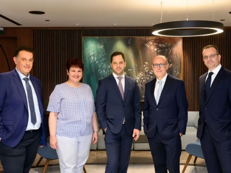 Siemens teams for AI-enabled smart buildings in Greece