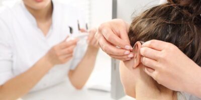 High level programming chip for advanced hearing aids