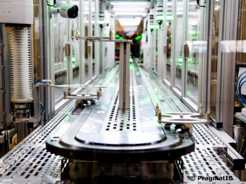 imec propose des wafers multi-projets PragmatIC pour puces plastique