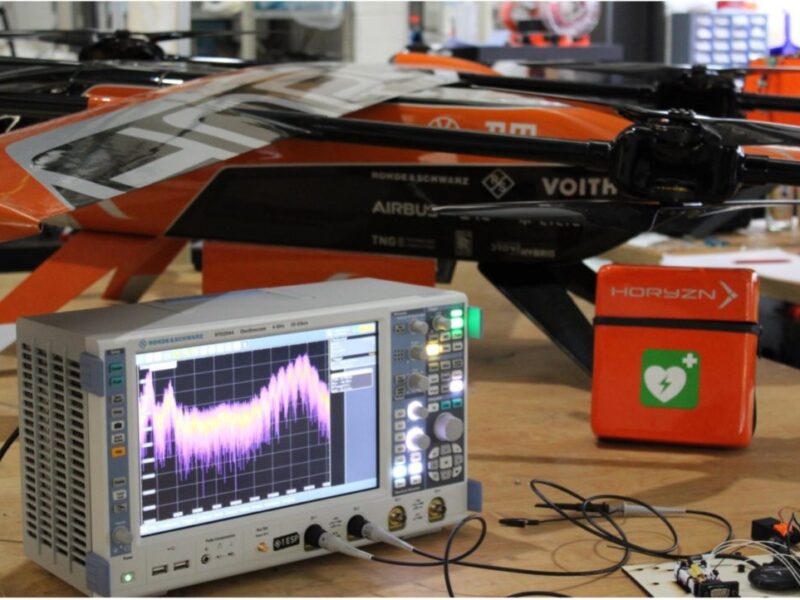 Rohde & Schwarz soutient des programmes universitaires de développement de drones