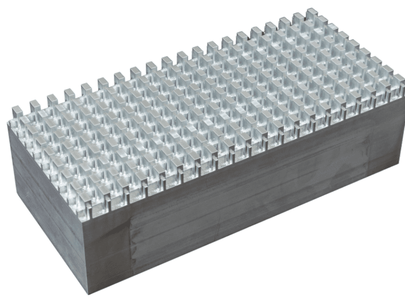 Controlling Energy Waves in 4D?