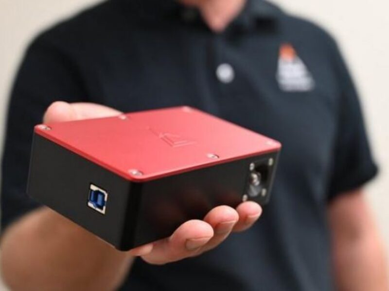 Spectromètre compact très haute résolution au prix d’un spectromètre classique