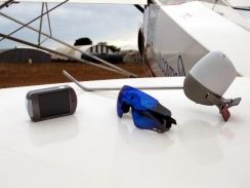 Microoled s&rsquo;associe à UL Control, société spécialisée dans les instruments de vol pour avions ultralégers