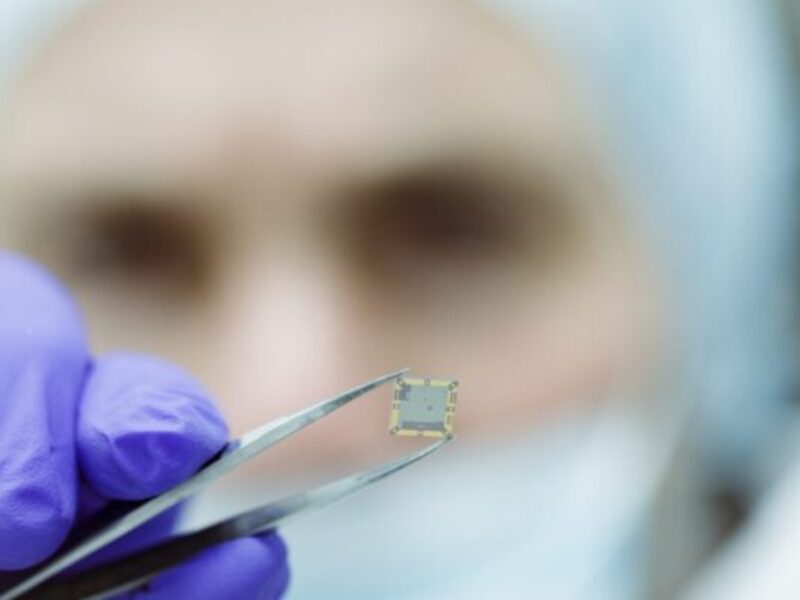 Digital cable link key to quantum supercomputing deal