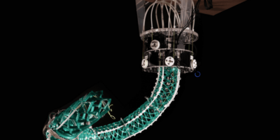 Close Robot Encounters of the Third Kind