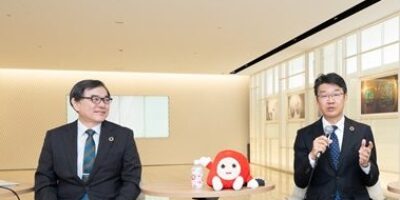 Toyota looks to sell Denso stake – report