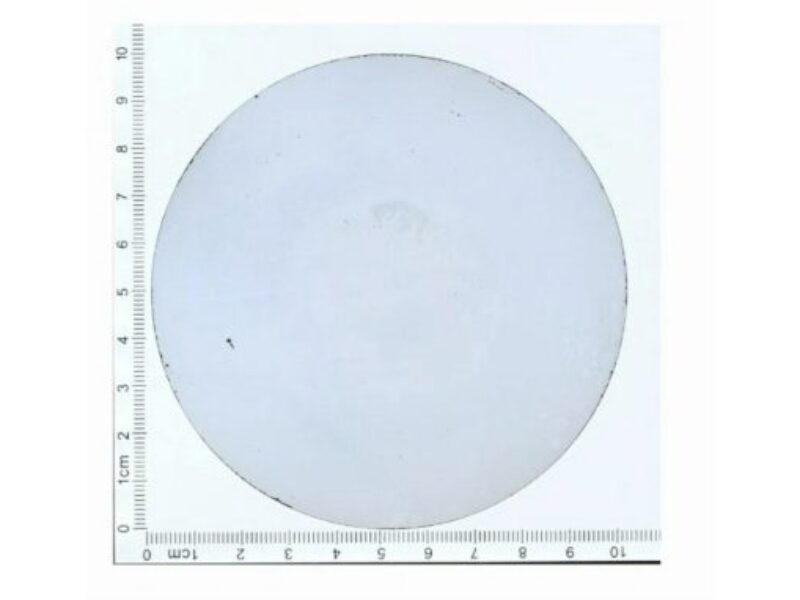 Une plaquette de diamant monocristallin de 100 mm de diamètre