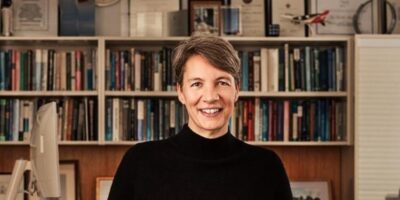 EPFL honours British quantum engineer