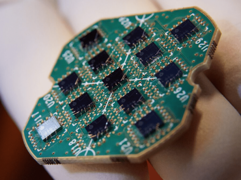 QuTech and NQCP partner to develop quantum processors materials